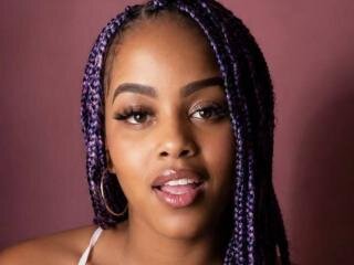 GabbyBonnye